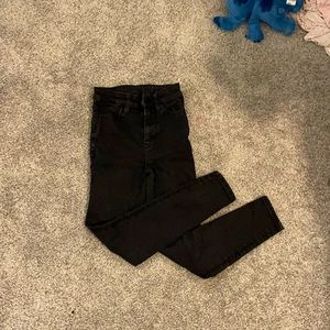 AE black triple 0 short jeans